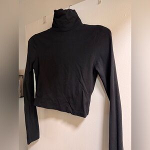 Black turtleneck crop top